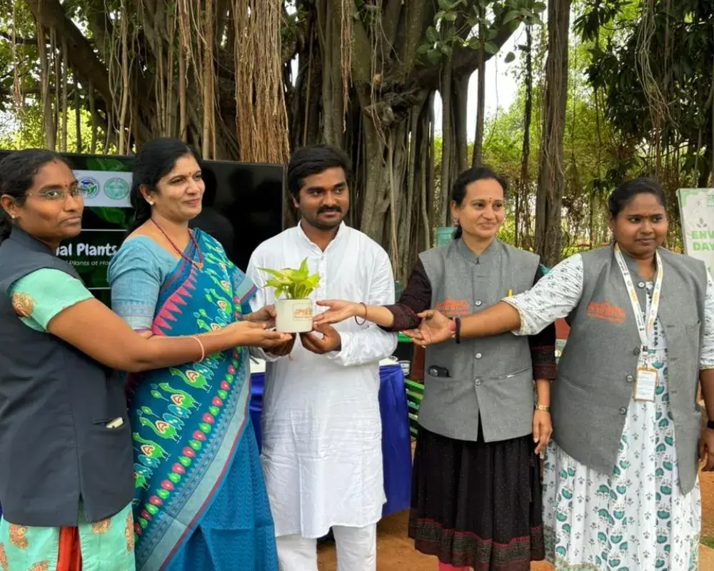 World Environment Day: Medicinal Plant Distribution Drive